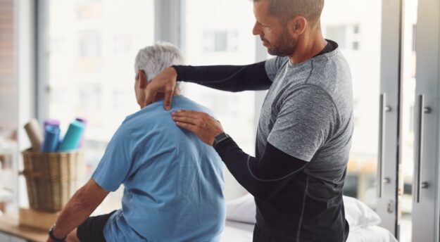 Medical Chiro Chiropractor with patient